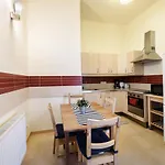 Arpa Flat Sunny Budapest